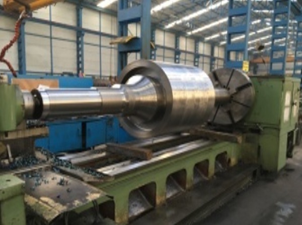 CNC HEAVY DUTY LATHE  TOS <br>Length: 3.000mm, Dia.: Ø 710mm