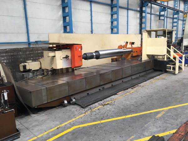 CNC HEAVY DUTY LATHE ( WITH C AXIS ) - D.S. WOHLENBERG <br>Length: 8.000mm, Dia.: Ø1.400mm